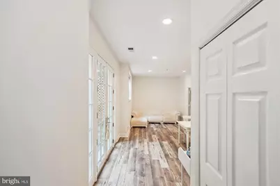 3350 17th Street NW #T2, Washington, DC 20010 - Photo 16
