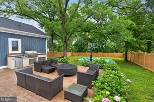 3717 30th Pl NE, Washington, DC 20018 - Photo 2