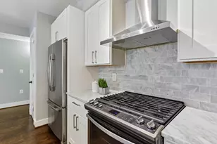1311 K St SE, Washington, DC 20003 - Photo 4