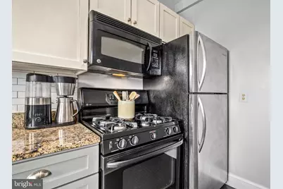 644 Massachusetts Avenue NE #301, Washington, DC 20002 - Photo 10