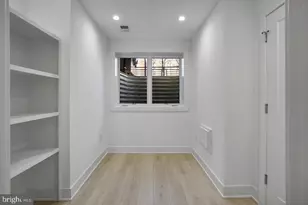 4 R St NW, Washington, DC 20001 - Photo 16