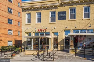 4000 Cathedral Ave NW, Washington, DC 20016 - Photo 38