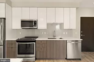 911 2nd St NE, Washington, DC 20002 - Photo 8
