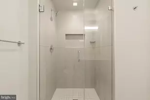 911 2nd St NE, Washington, DC 20002 - Photo 18