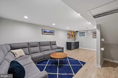 655 E Street SE, Washington, DC 20003 - Photo 24