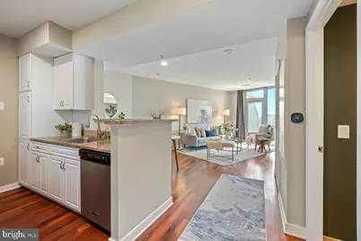 555 Massachusetts Avenue NW #1419, Washington, DC 20001 - Photo 4