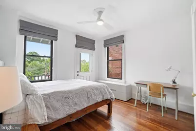 210 8th Street SE, Washington, DC 20003 - Photo 18