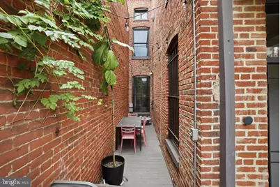 210 8th Street SE, Washington, DC 20003 - Photo 34