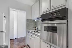 1435 4th St SW, Washington, DC 20024 - Photo 8