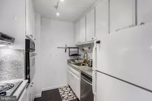 1435 4th St SW, Washington, DC 20024 - Photo 6