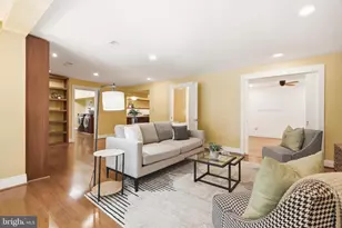 8226 West Beach Dr NW, Washington, DC 20012 - Photo 48