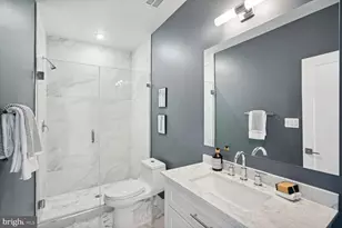 901 19th St NE, Washington, DC 20002 - Photo 22