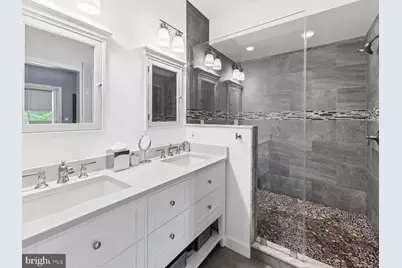 5213 Cathedral Avenue NW, Washington, DC 20016 - Photo 30