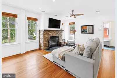 5213 Cathedral Avenue NW, Washington, DC 20016 - Photo 2