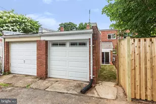 2333 Huidekoper Pl NW, Washington, DC 20007 - Photo 24