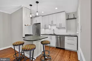 2333 Huidekoper Pl NW, Washington, DC 20007 - Photo 4