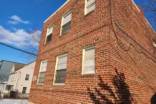 1107 48th Pl NE, Washington, DC 20019 - Photo 2