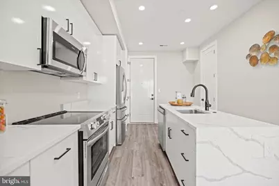 824 18th Street NE #10, Washington, DC 20002 - Photo 16