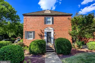 2110 Suitland Terrace SE, Washington, DC 20020 - Photo 2