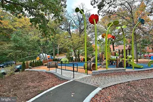 3990 Langley Ct NW, Washington, DC 20016 - Photo 16