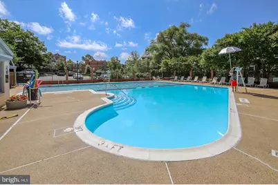 3990 Langley Court NW #D604, Washington, DC 20016 - Photo 10