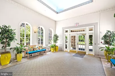 3601 Connecticut Ave Avenue NW #216, Washington, DC 20008 - Photo 2