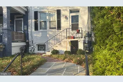 2406 37th Street NW, Washington, DC 20007 - Photo 2
