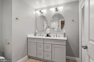 1701 Kalorama Rd NW, Washington, DC 20009 - Photo 10
