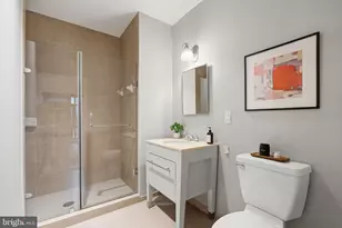 1701 Kalorama Rd NW, Washington, DC 20009 - Photo 30