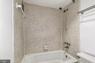 308 East Capitol Street NE #11, Washington, DC 20003 - Photo 30