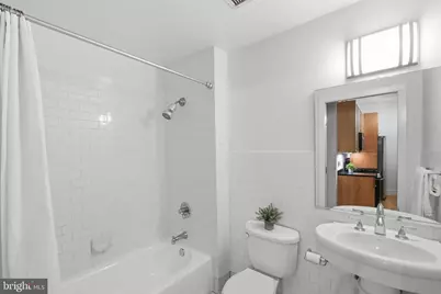 809 6th Street NW #22, Washington, DC 20001 - Photo 20