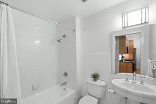 809 6th St NW, Washington, DC 20001 - Photo 20
