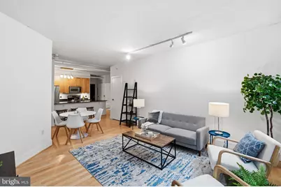 809 6th Street NW #22, Washington, DC 20001 - Photo 8