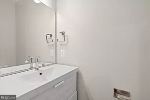 37 Missouri Ave NW, Washington, DC 20011 - Photo 16