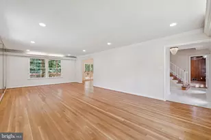 2827 Ellicott St NW, Washington, DC 20008 - Photo 10