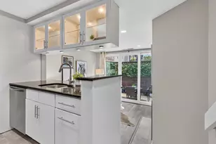1810 Kalorama Rd NW, Washington, DC 20009 - Photo 6