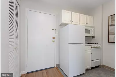 922 24th Street NW #717, Washington, DC 20037 - Photo 4