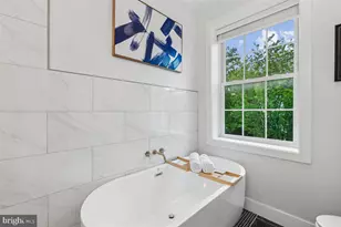 130 Adams St NW, Washington, DC 20001 - Photo 16