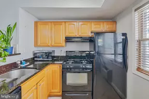 738 Longfellow St NW, Washington, DC 20011 - Photo 16