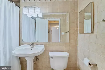 738 Longfellow Street NW #206, Washington, DC 20011 - Photo 20