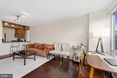1330 New Hampshire Avenue NW #911, Washington, DC 20036 - Photo 16
