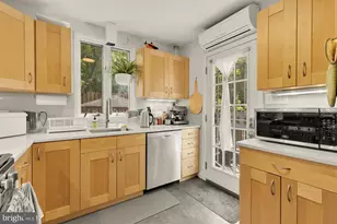 3107 17th St NW, Washington, DC 20010 - Photo 14