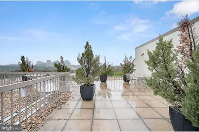 1001 NW 26th Street NW #806, Washington, DC 20037 - Photo 10