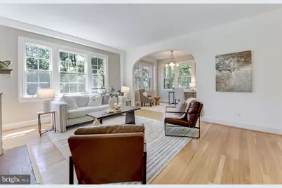 3041 Sedgwick NW #201-D, Washington, DC 20008 - Photo 4