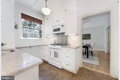 3041 Sedgwick NW #201-D, Washington, DC 20008 - Photo 12