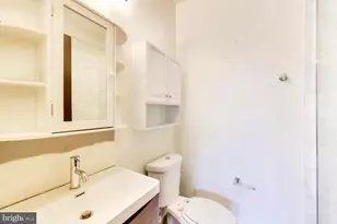 310 V St NE, Washington, DC 20002 - Photo 10