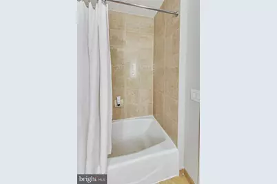 811 4th Street NW #112, Washington, DC 20001 - Photo 22