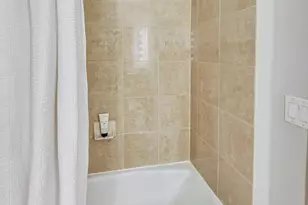 811 4th St NW, Washington, DC 20001 - Photo 22