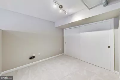 811 4th Street NW #112, Washington, DC 20001 - Photo 18