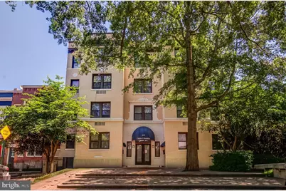 637 3rd Street NE #305, Washington, DC 20002 - Photo 2
